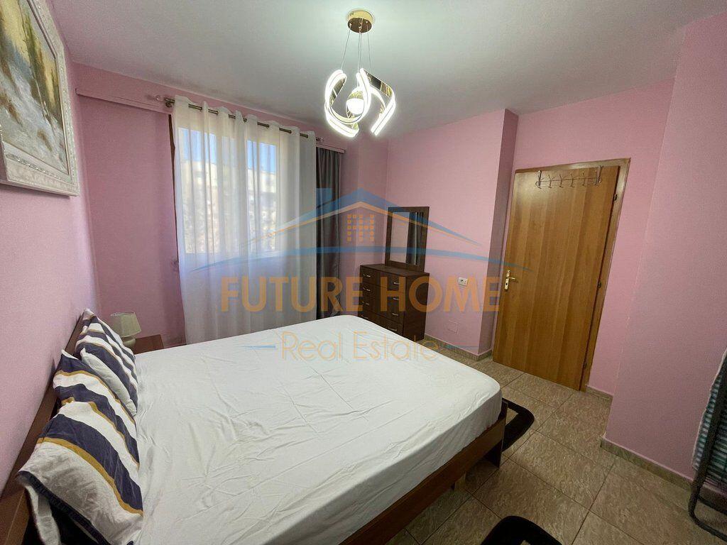 Qira, Apartament 1+1, Ish Restorant Durresi 530 €,PRO