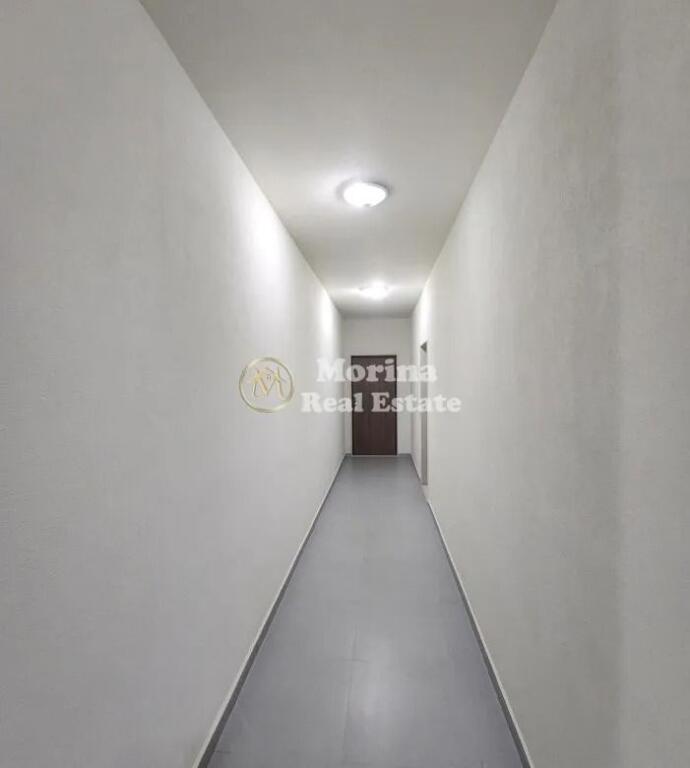 Rent Apartment 2+1+Balcony, and Parking Spot, Paris Commune, 1100 Euro/month.