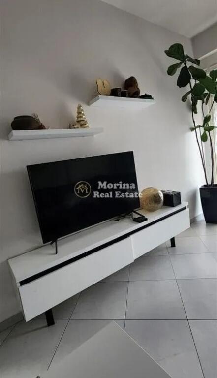 Qera, Apartament 2+1, Kombinat, 550 Euro/Muaj