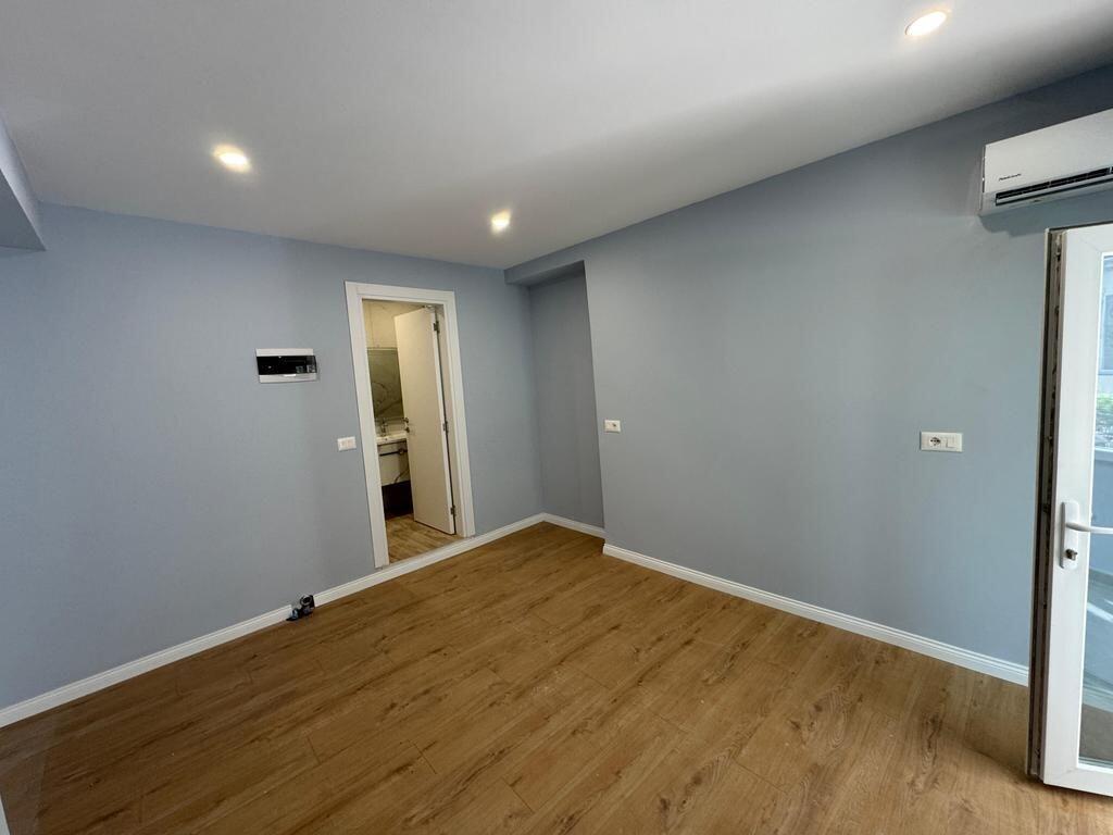 Shitet, Apartament 1+1 dhe Garsoniere, Stacioni i Fundit i Tiranes se re