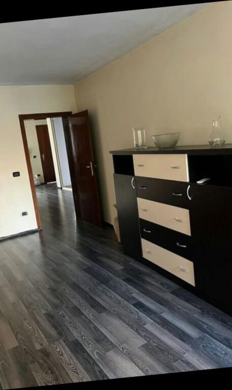 Jepet kat vile me qera 2+1, ID 13987