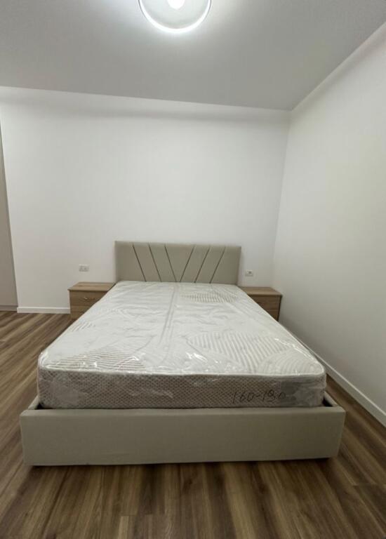 Tirane, apartment 2+1+Balcony for rent Floor 3, 95 m² 1,000 € (Qemal Stafa Street)
