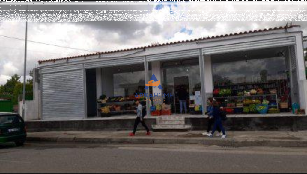 LOCALE COMMERCIALE IN AFFITTO "UNAZA MADHE VICINO AL LAGO PASKUQAN" 600EURO