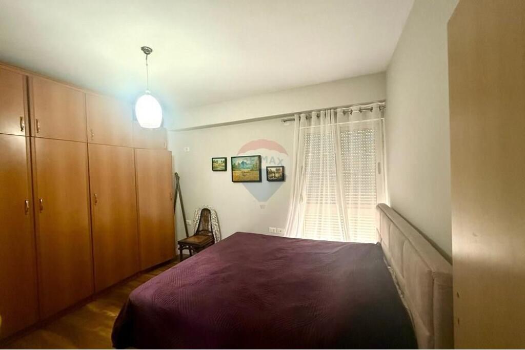 APARTAMENT 2+1 ME QIRA TE KOMPLEKSI DELIJORGJI!