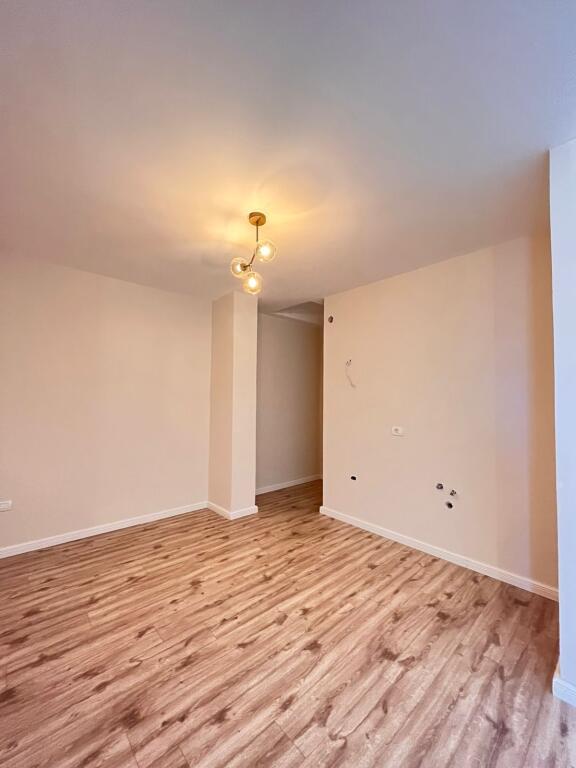 SHITET APARTAMENT 1+1 NE PLAZH ILIRIA