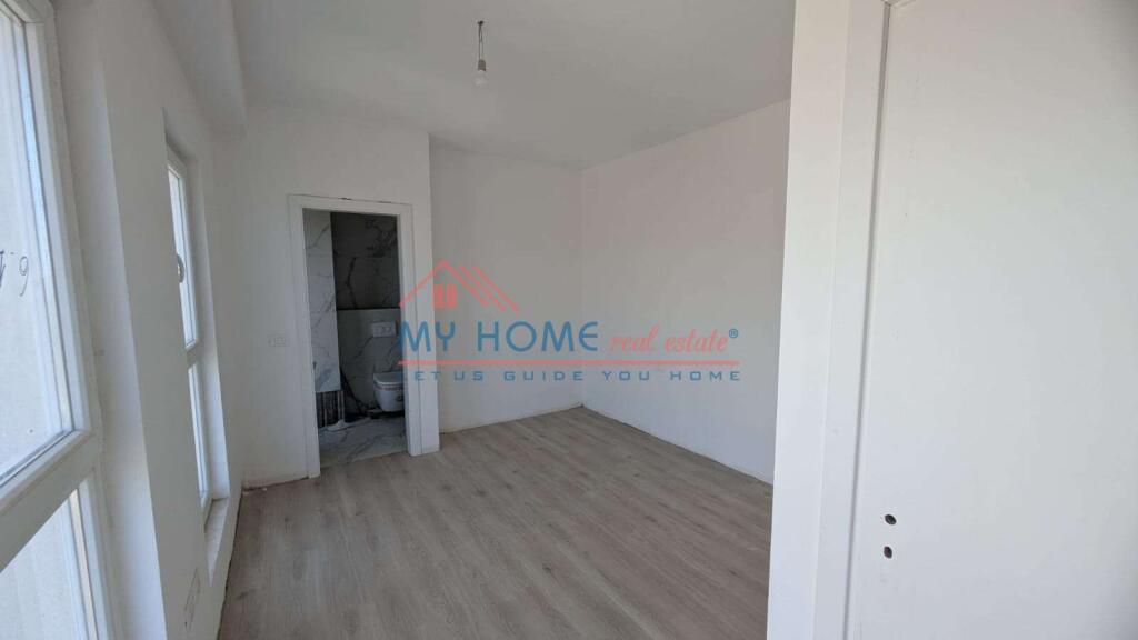 Apartament 2+1 ne shitje Kompleksi Aura ne Tirane