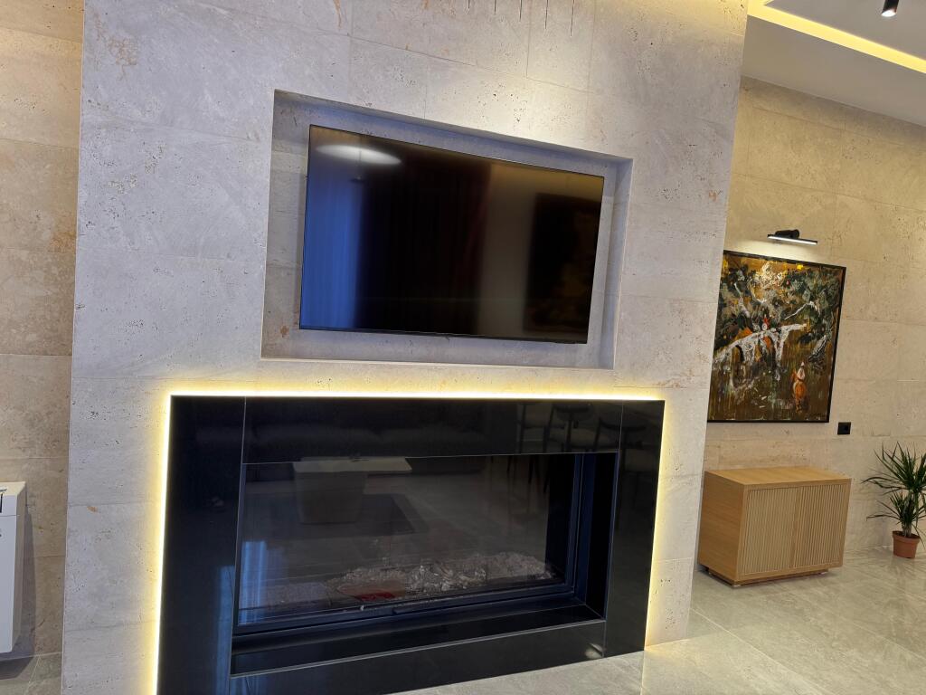 SECRET GARDEN – JEPET APARTAMENT LUKSOZ 3+1+4 ME 2 POSTE PARKIMI