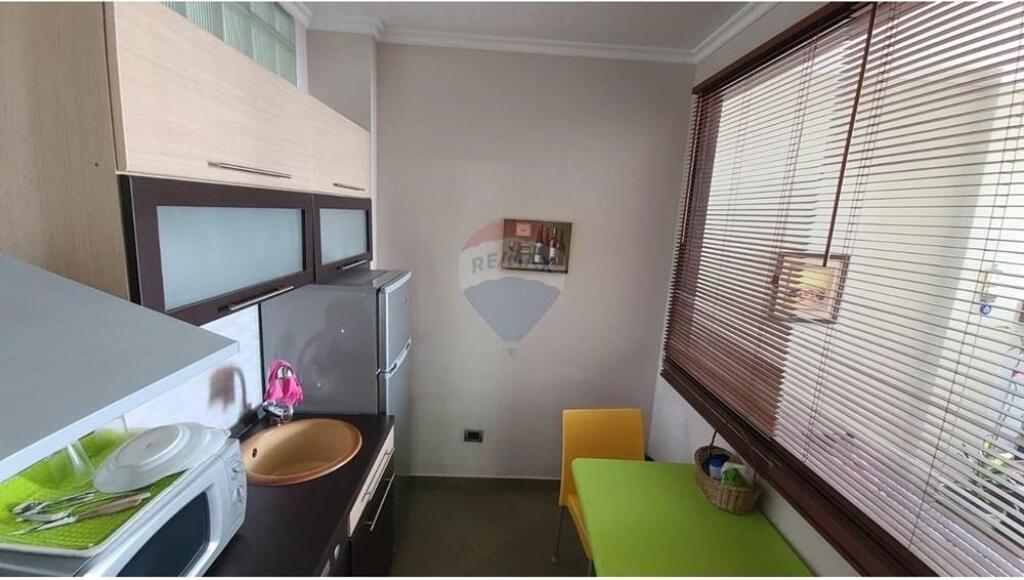 Apartament 1+1 per qira te Zogu i Zi