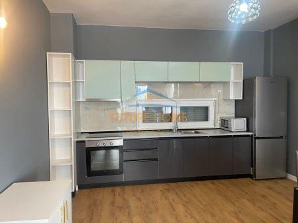 Apartament me qera 2+1+Post Parkimi, Kopshti Botanik,Tiranë