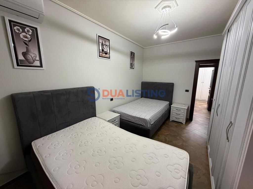 Qira apartament 3+1 me dy poste parkimi 📍Bulevardi Zogu I ‼️