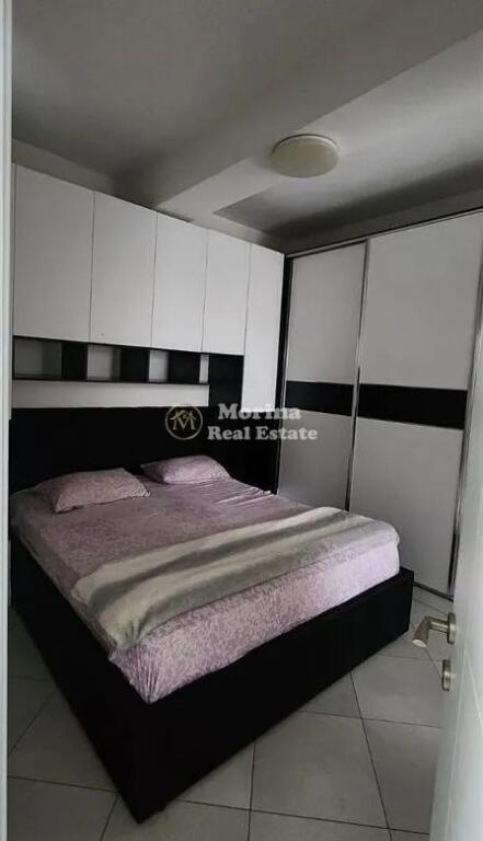 Qera, Apartament 2+1, Kombinat, 550 Euro/Muaj