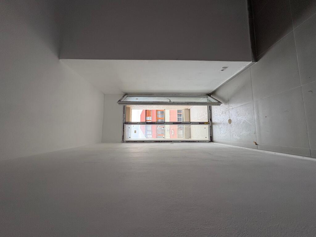 Shitet apartament 2+1