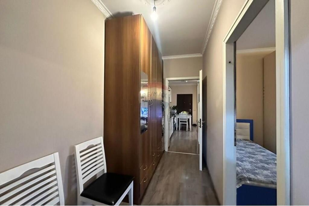 Shitet Apartament 2+1, Fusha e Aviacionit