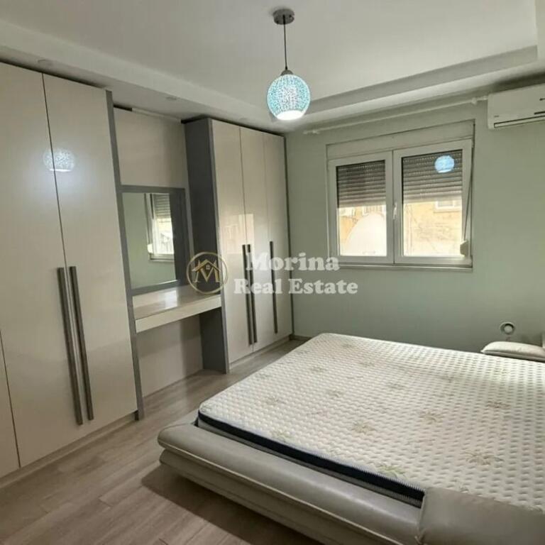 Apartament 3+2+1 ballkon, Blloku, 1500 Euro/muaj