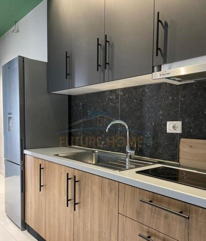 Qera, Apartament 1+1+Post Parkimi, Rruga e Dibrës, Tiranë.