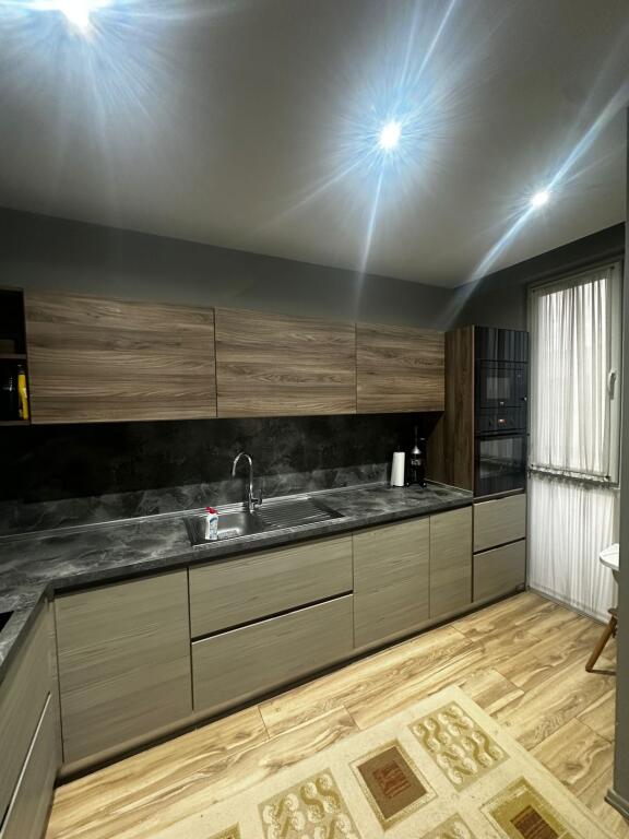 Apartament 2+1 me qira tek Ish Fusha e Aviacionit!