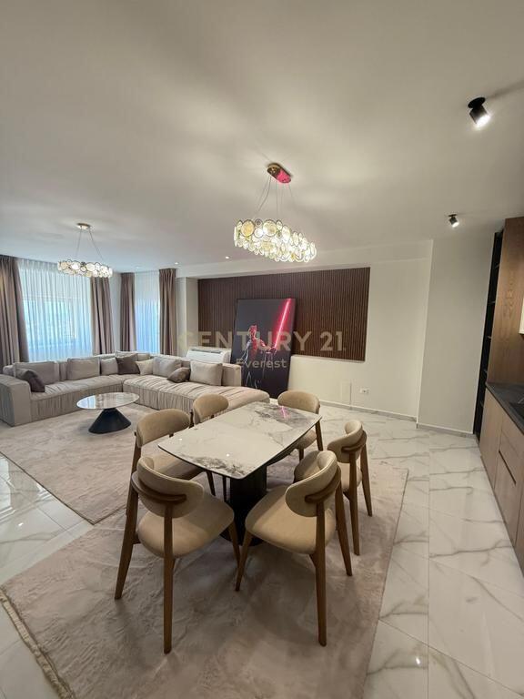 Apartament 2+1+Post Parkimi me qira te rezidenca Lake Land, Farke