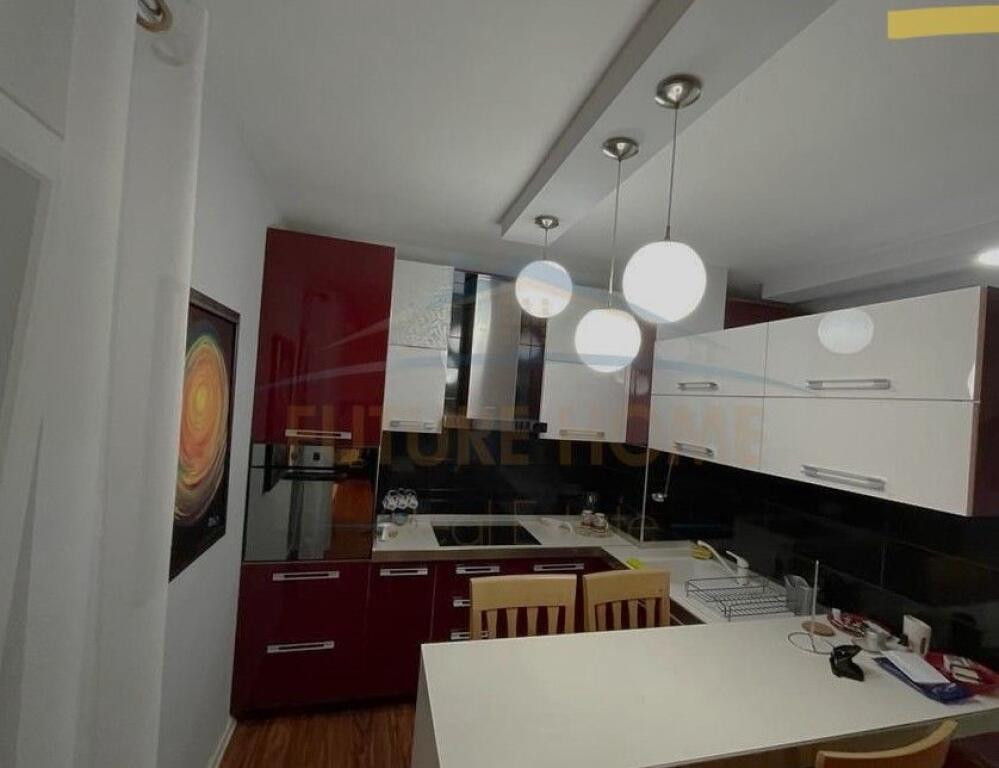 Affitto, Appartamento 2+1+2, Complesso Kolombo, Lago Asciutto.