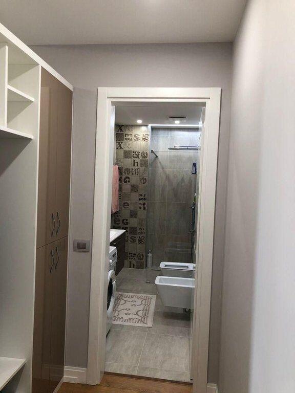 Jepet me Qira – Apartament Modern 1+1 në Rezidencën “Alba”, Rruga e Kavajës !