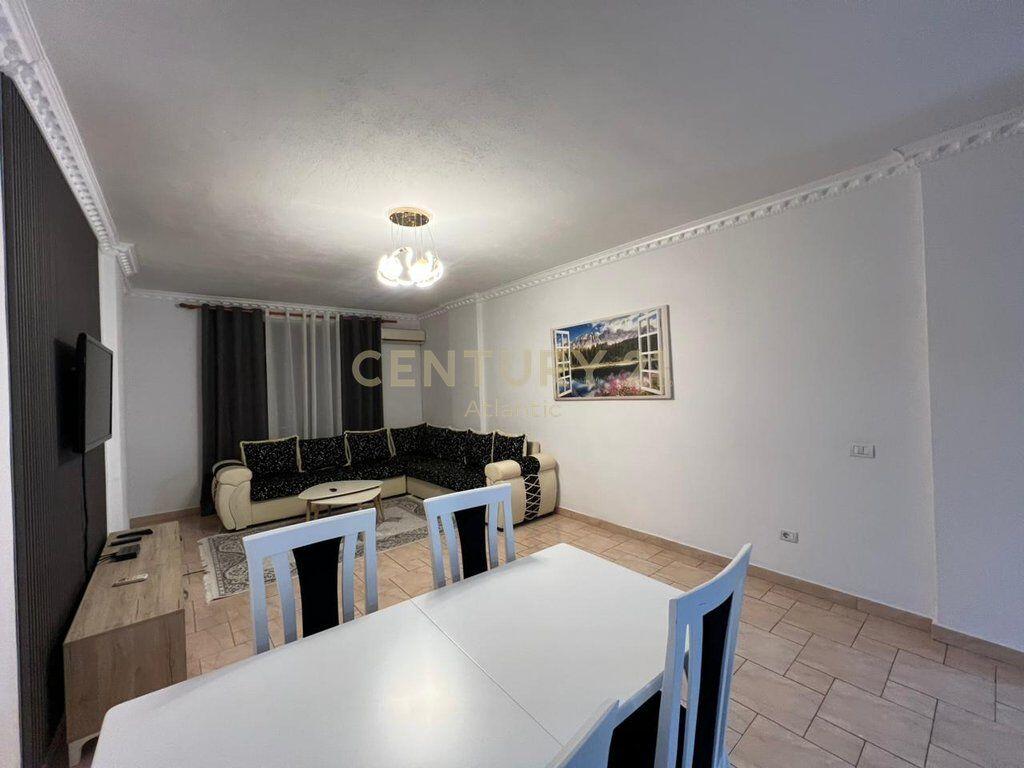 SHITET APARTAMENT 1+1 PLAZH DURRES !