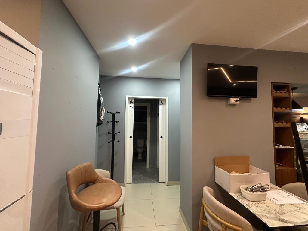 Biznes për Qira  Komuna e Parisit