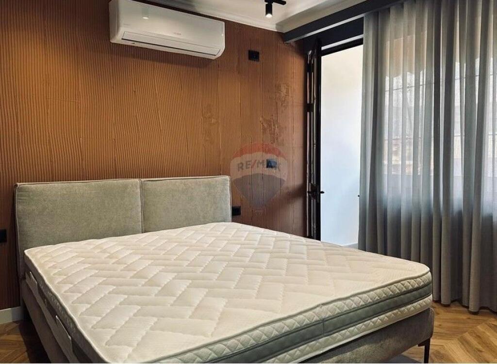 Shiten 2 Apartamente 1+1 dhe Garsoniere, Mine Peza (530471011-116)