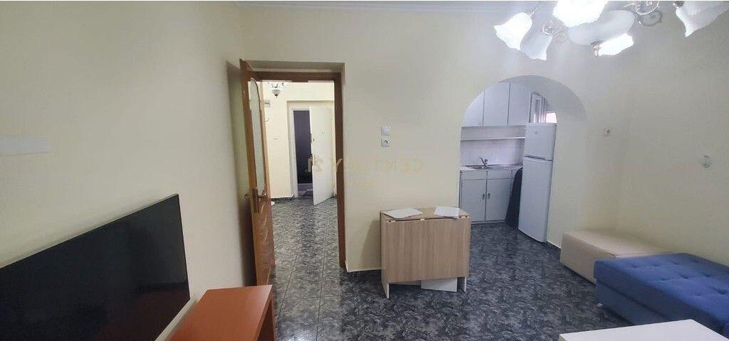 Jepet me Qera 2+1+Parkimi Rr.Fortuzit.