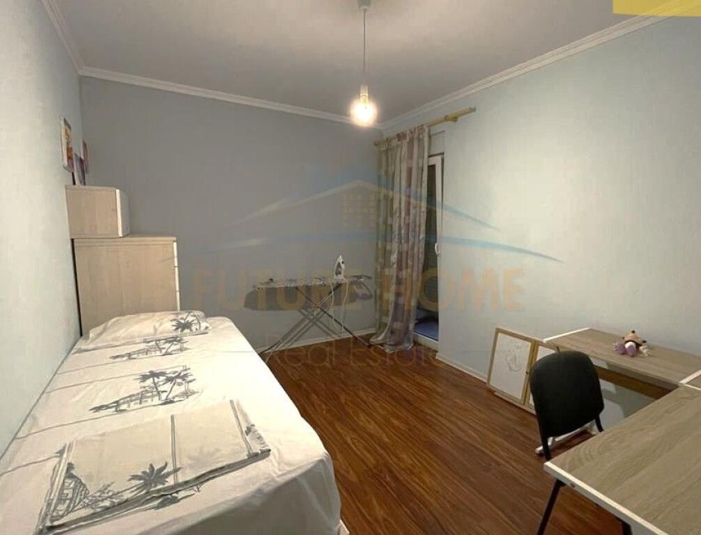 Affitto, Appartamento 2+1+2, Complesso Kolombo, Lago Asciutto.