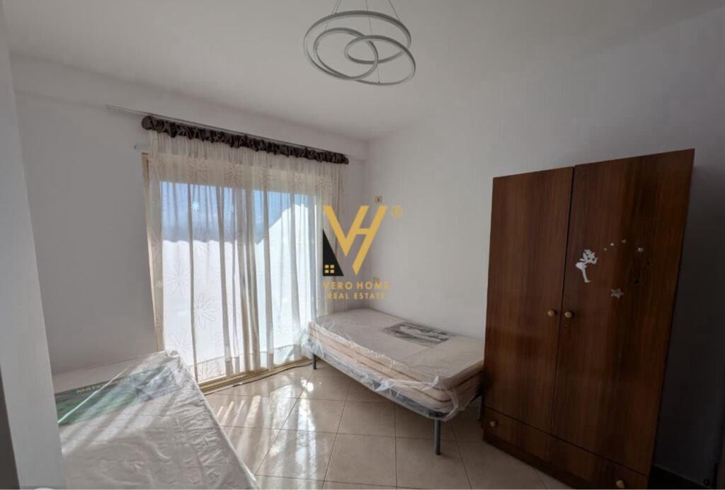 JEPET APARTAMENT 2+1 ME QIRA TE PEDRIATRIA 55.000 LEKE