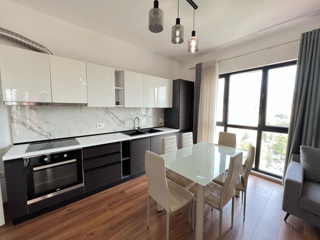 📣 QERA SUPER Apartament 1+1 📍 Kompleksi Farmacia 10 🛣️ Rruga e "Dibres" ✨   🏢 Ndertim i Ri  🪜 Kati 10 (Me Ashensor)  🛋️ Mobiluar Me Kushte Bashkekohore   💶 Cmimi 600 Euro