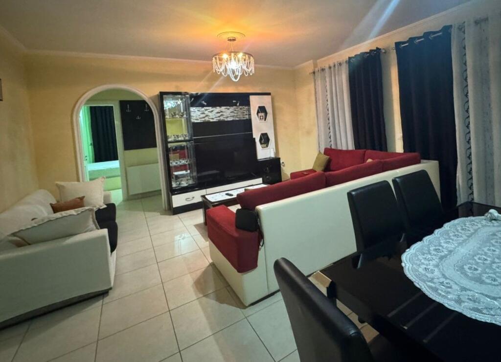 2+1 me qera ne yzberisht