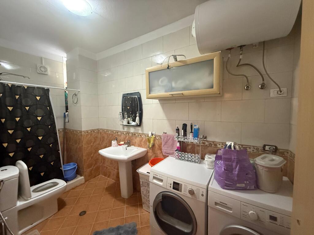 Apartament 2+1 me qera  Kompleksi Delijorgji