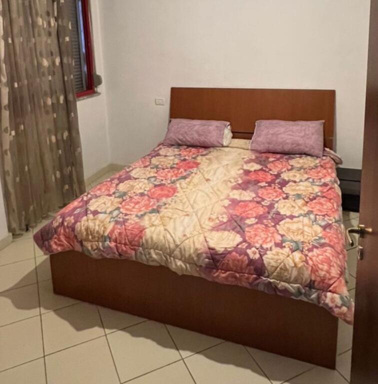 La curva di Kamza, affittasi appartamento 1+1!