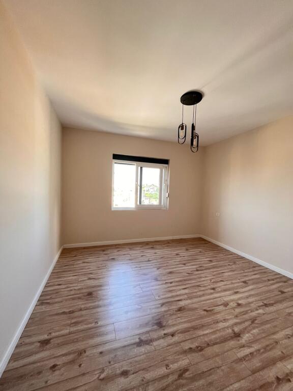 SHITET APARTAMENT 1+1 NE PLAZH ILIRIA