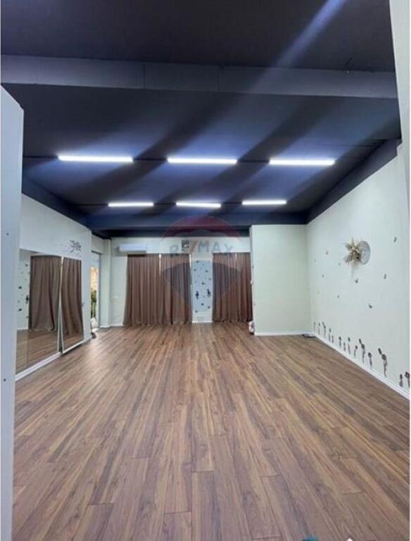 Negozio - In Vendita - Città Studenti, Tirana(ID: 530571006-11)