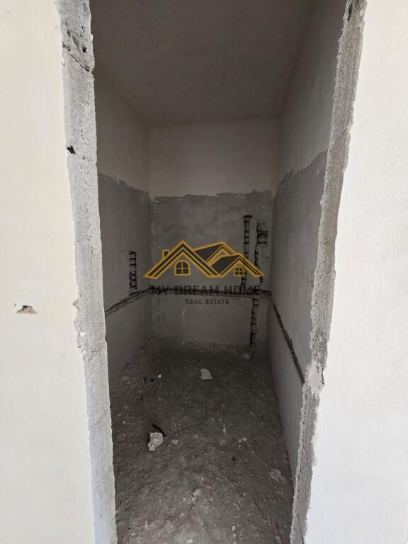 SHITET APARTAMENT 2+1+2 NE QENDER DURRES!