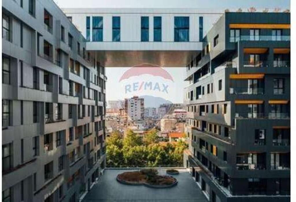 WAREHOUSES FOR RENT at Square 21