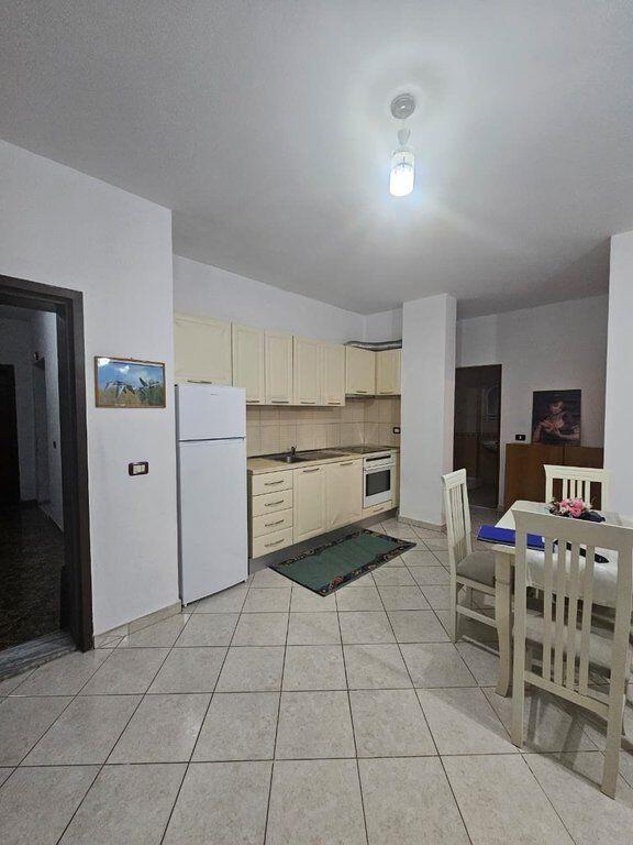 Apartament 2+1 per qira ne Astir!