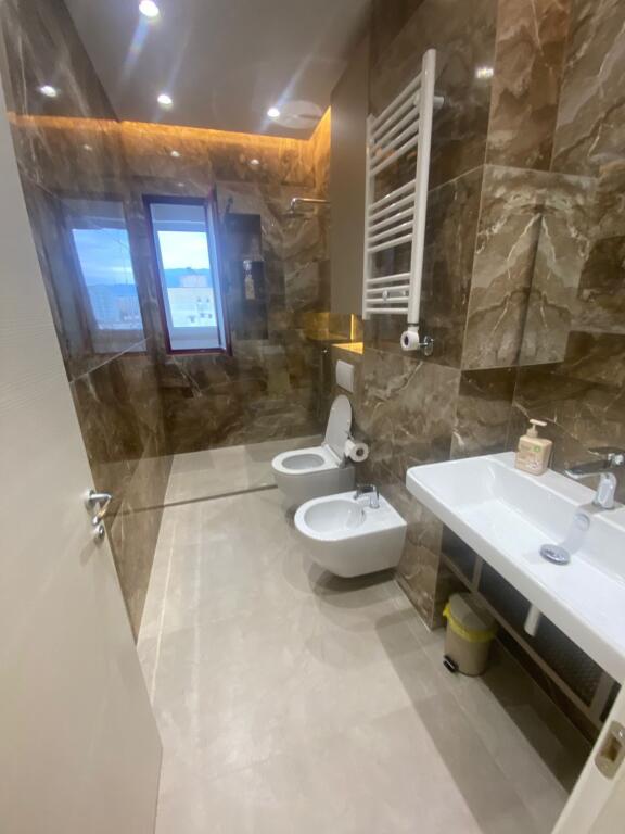 Apartament me qera 2+1 📍Pallati me Shigjeta