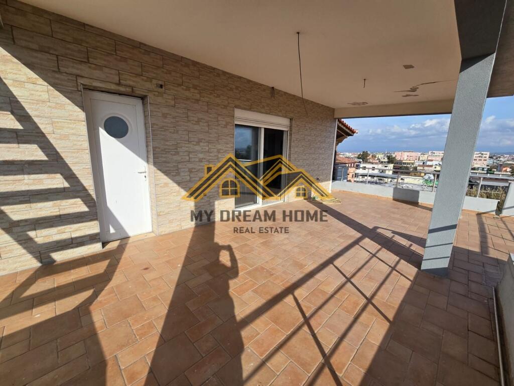 SHITET PALLAT 5 KATESH NE DURRES!