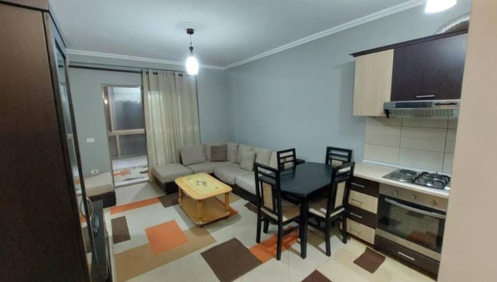 Tirane, apartment 1+1 on the 3rd floor for rent by the Owner, no commission