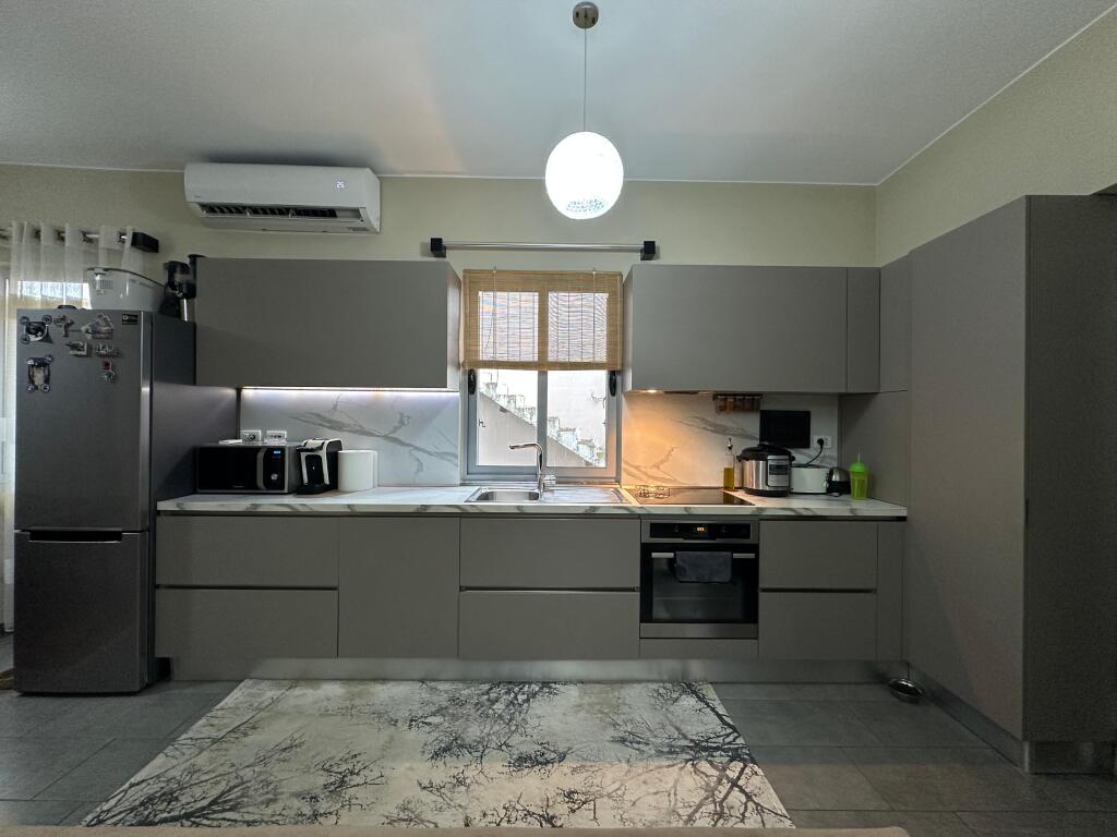 Shtepi Private 2+1 me Qira ne Selite