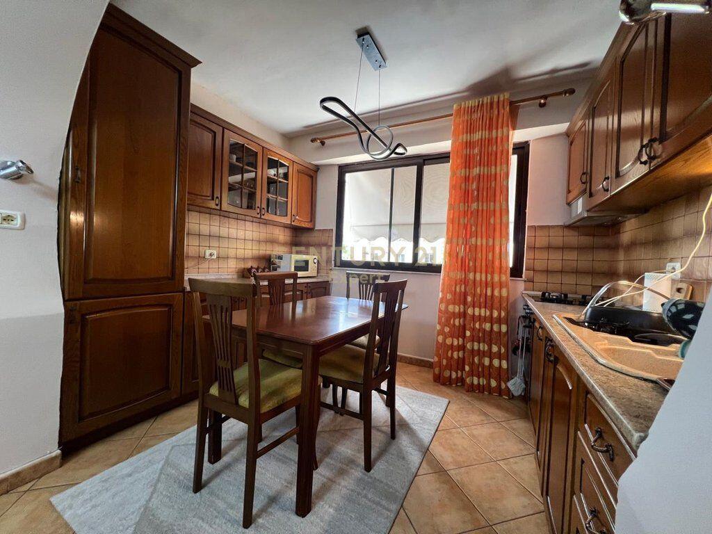 Apartament 2+1 me qira tek Myslym Shyri