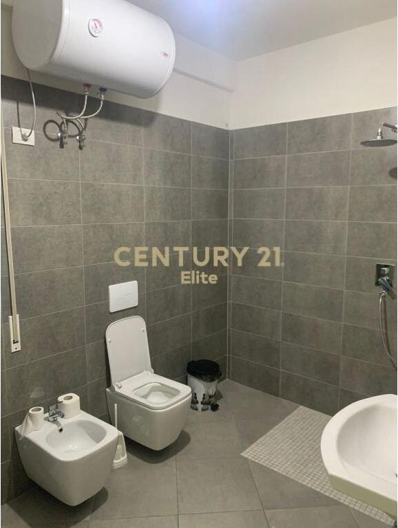 AMBIENT ME QIRA 4+1+2 NE KOMPLEKSIN "GREEN CITY" !