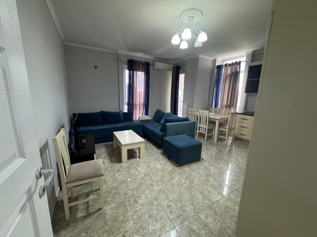 Apartament 2+1 me qera tek Ish Fusha e Aviacionit!