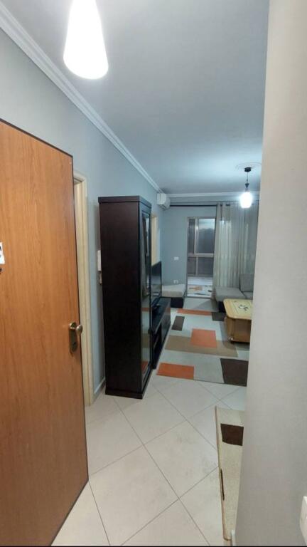 Tirane, apartment 1+1 on the 3rd floor for rent by the Owner, no commission