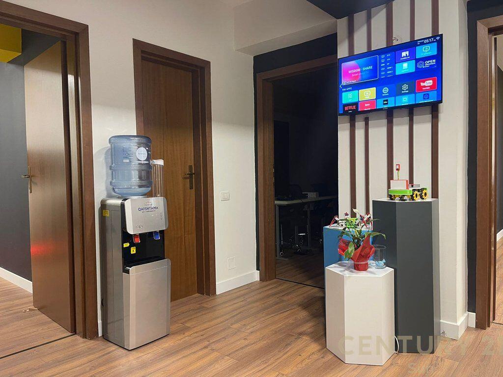 APARTAMENT ME QIRA TEK 'LIBRI UNIVERSITAR"