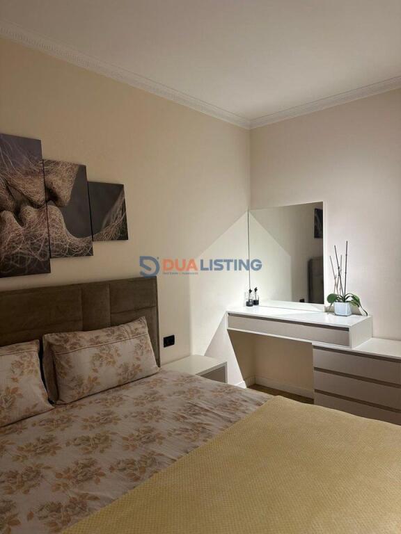 Jepet me Qira Apartament 2+1 ne Shkoze !!