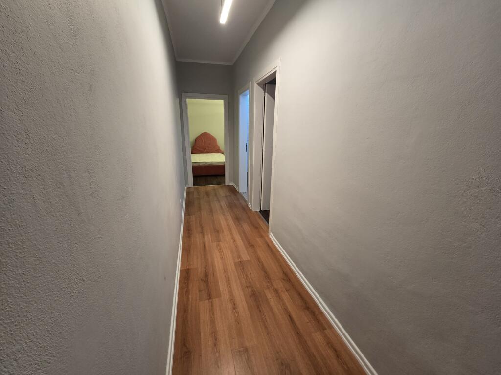 Jepet me qira apartament 2+1 në qendër të Durrësit