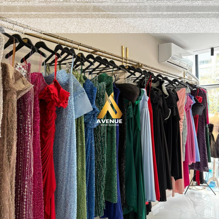 Vendita attività di abbigliamento – completamente attrezzata e pronta per lavorare a Kamëz, Tirana
